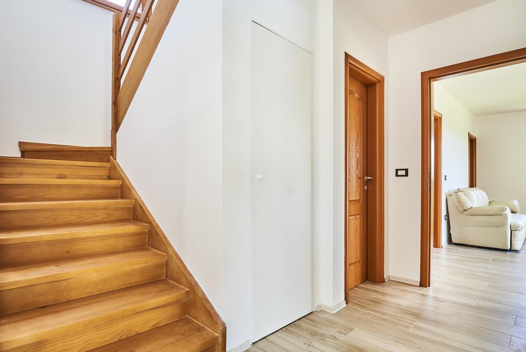 Villas Montrin Kastel Exterior photo