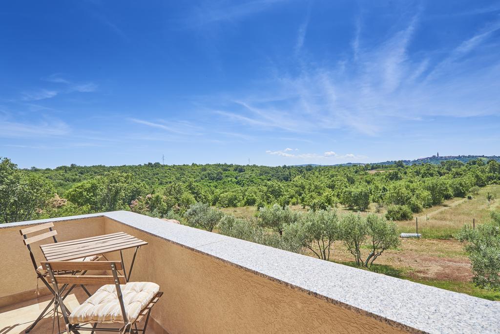 Villas Montrin Kastel Exterior photo